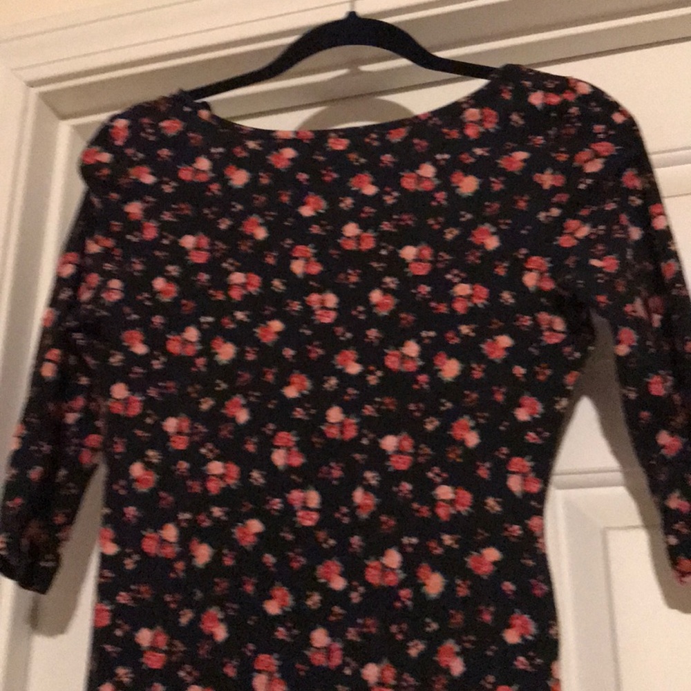 Dress - Picture 3 of 4